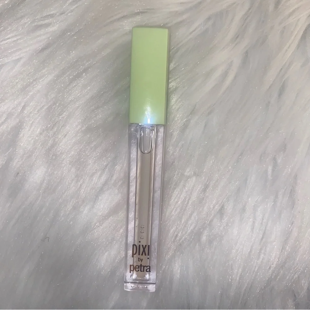 New Pixi Clear lip gloss lip plumper
